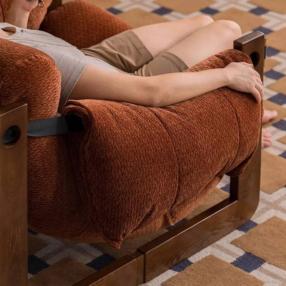 Retro Chenille Accent Lounge Chair – Solid Wood Frame with Plush Cushion, Removable Cover & Wide Armrests