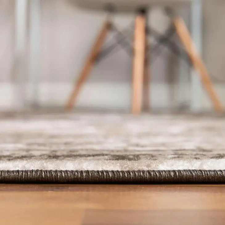 Traditional Salle Garnier Sofia Rug