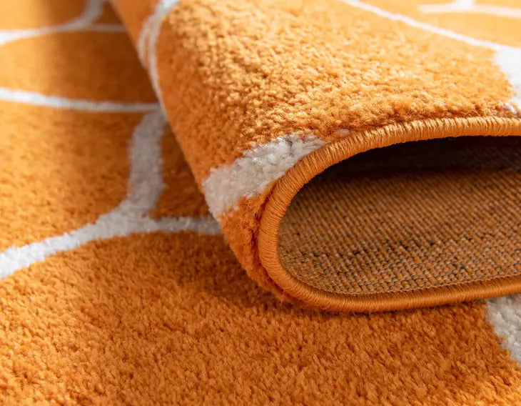 Geometric Rounded Trellis Frieze Rug (Round)