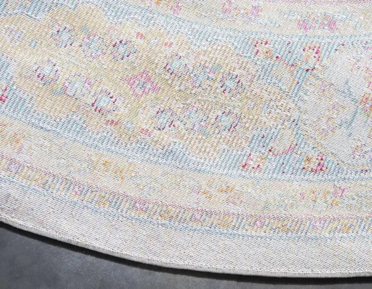 Traditional Marta Baracoa Rug