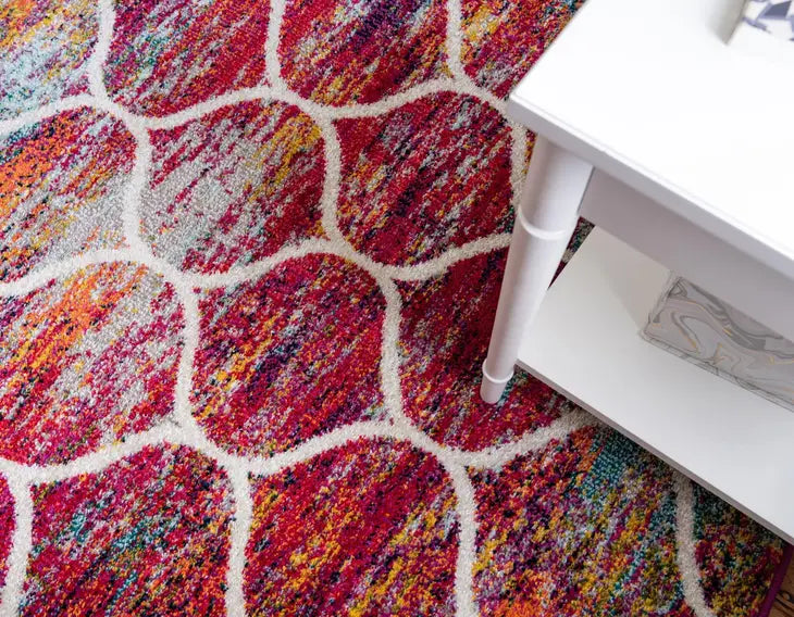 Geometric Rounded Trellis Frieze Rug (Round)