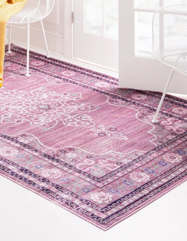 Traditional D'Amore Austin Rug