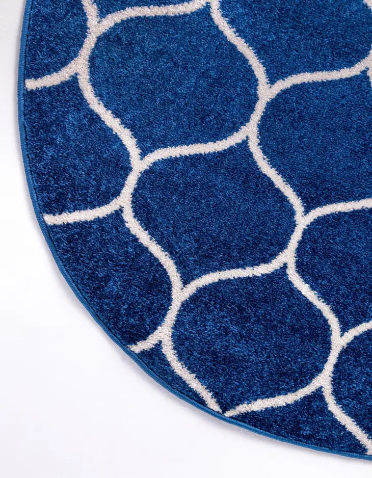 Geometric Rounded Trellis Frieze Rug (Round)