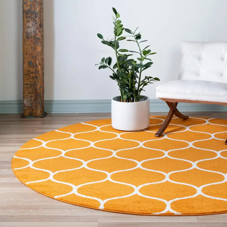 Geometric Rounded Trellis Frieze Rug (Round)