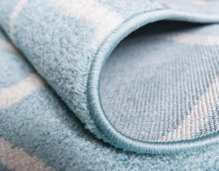 Geometric Rounded Trellis Frieze Rug (Round)