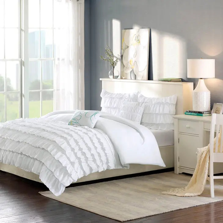 Ruffled Flow 5-Piece Comforter Set, White
