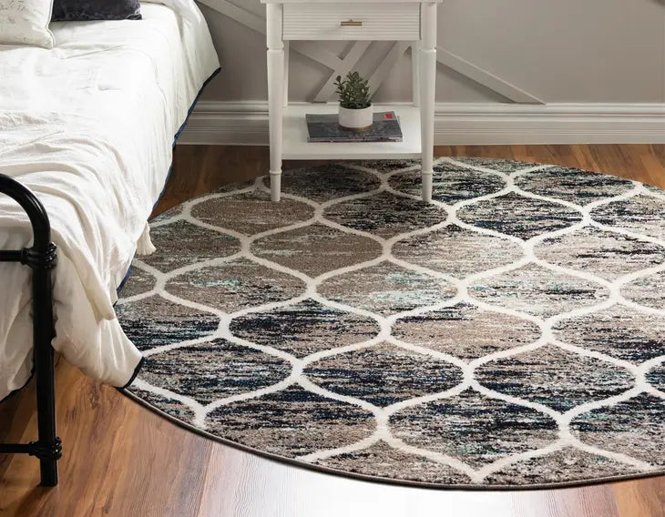 Geometric Rounded Trellis Frieze Rug (Round)
