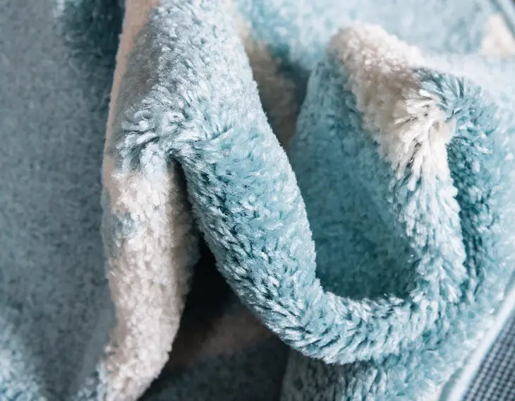 Geometric Rounded Trellis Frieze Rug (Round)