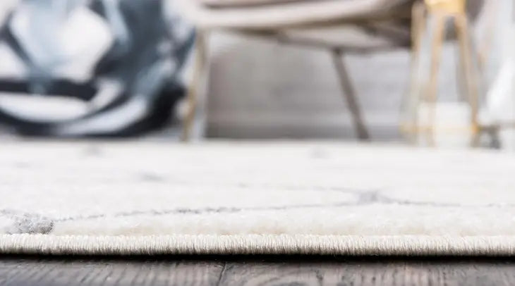 Geometric Rounded Trellis Frieze Rug (Round)