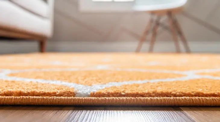 Geometric Rounded Trellis Frieze Rug (Round)