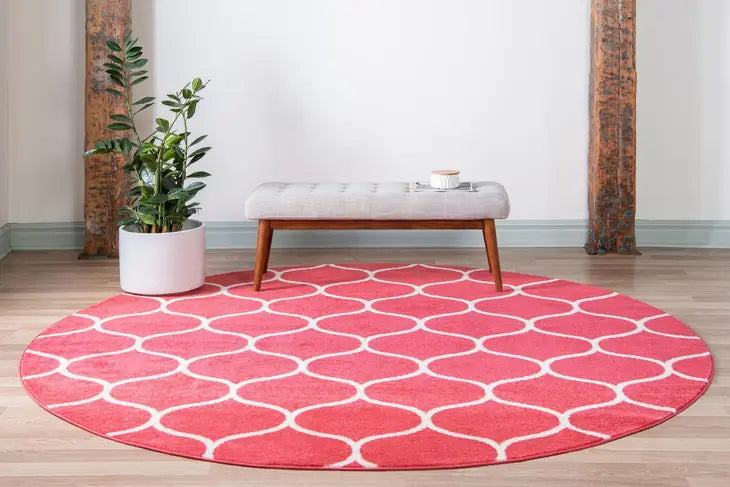 Geometric Rounded Trellis Frieze Rug (Round)