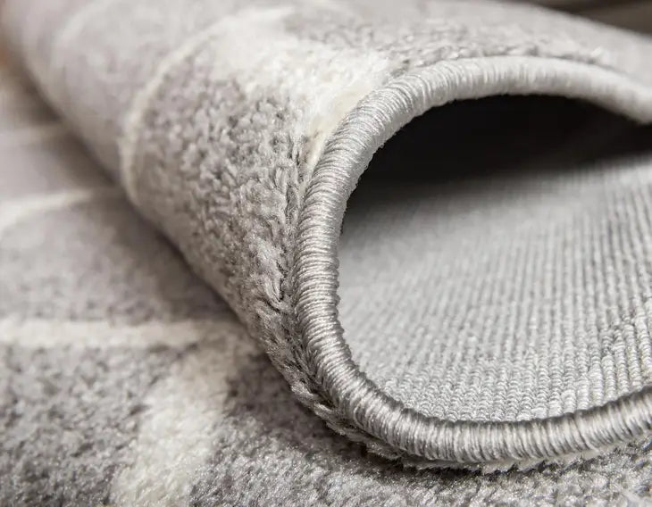 Geometric Rounded Trellis Frieze Rug (Round)