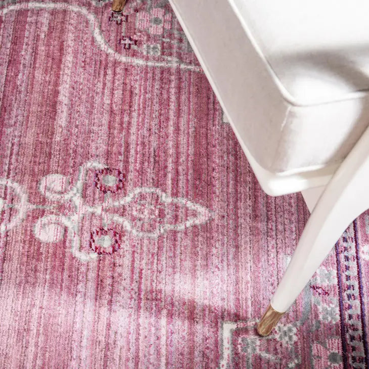 Traditional D'Amore Austin Rug