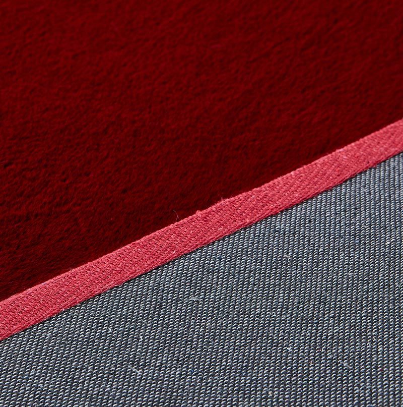 Lily Luxury Chinchilla Faux Fur Rectangular Area Rug - 5' x 7'