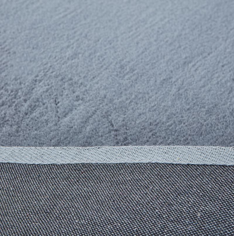 Lily Luxury Chinchilla Faux Fur Rectangular Area Rug 5' x 7'