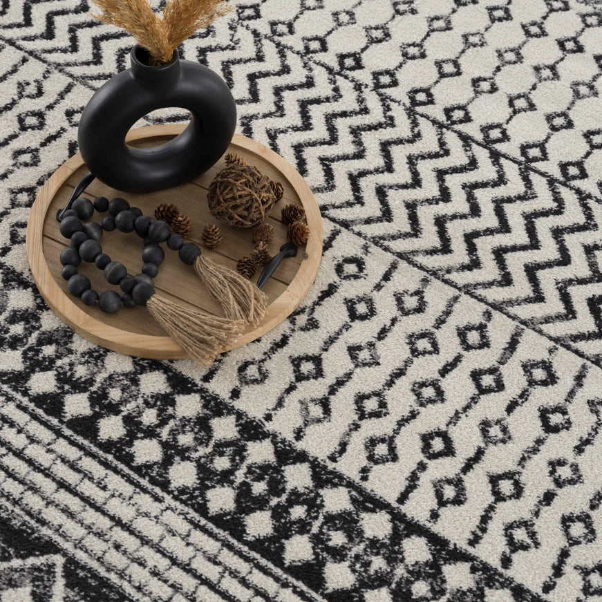 Hauteloom Constantin Area Rug – Black & Ivory Aztec Moroccan Boho Farmhouse Style, Machine-Woven Polypropylene, Medium Pile