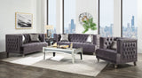 Hegio Loveseat w 2 Pillows